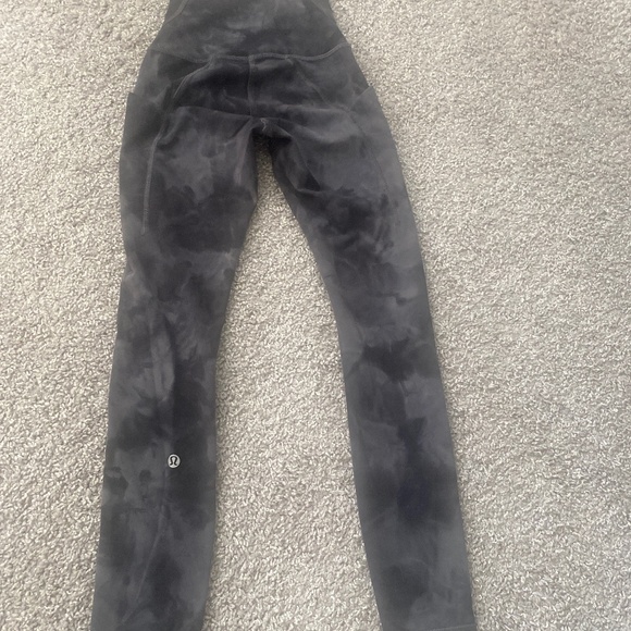 Lululemon Align leggings - Picture 1 of 3